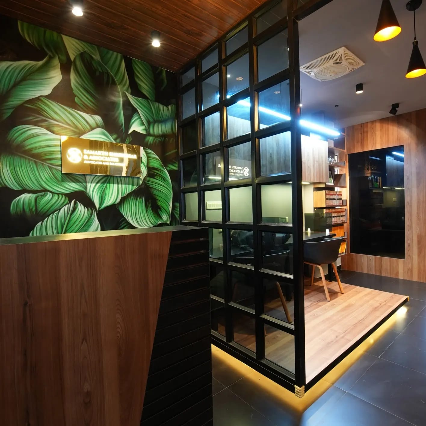 High-end commercial showroom and retail space